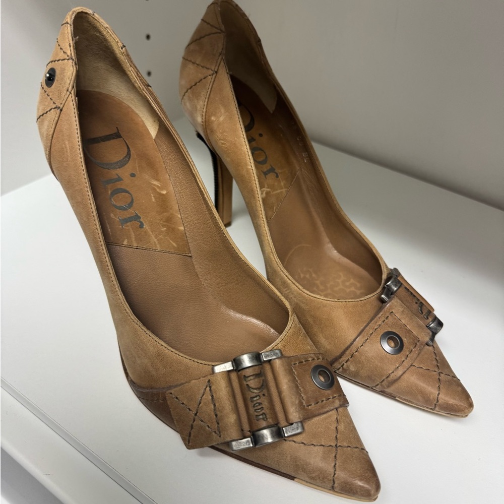 Vintage Dior Tan Leather Heels with Pointed Toe and Metallic Buckle